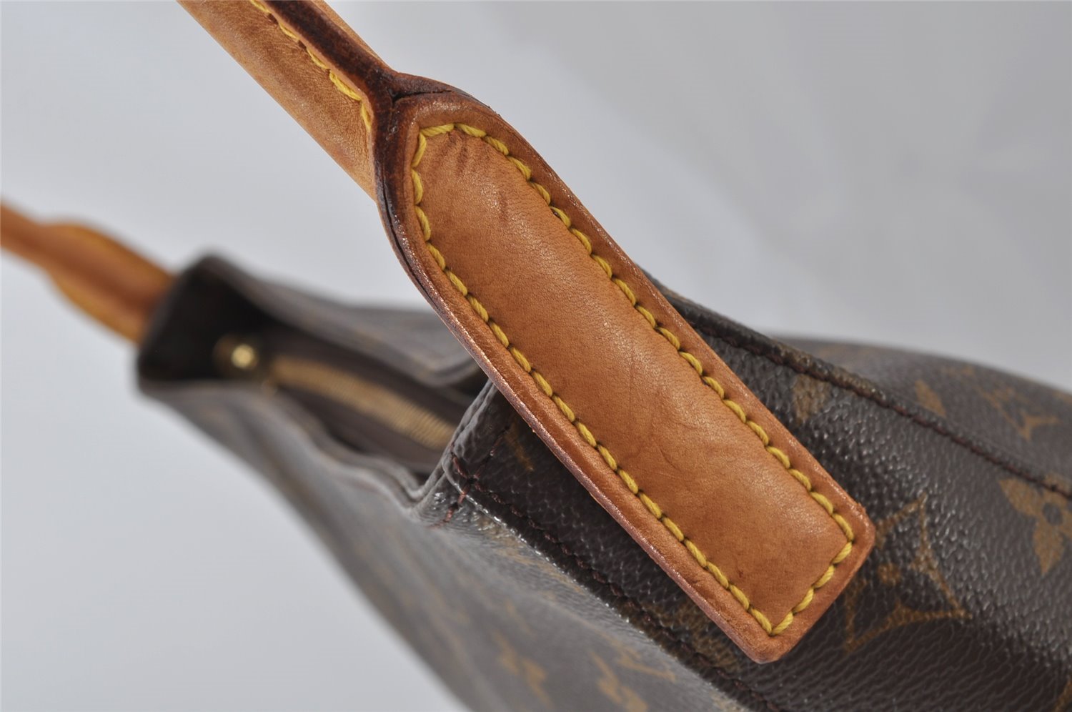 Authentic Louis Vuitton Monogram Looping GM Shoulder Bag M51145 LV 2520J