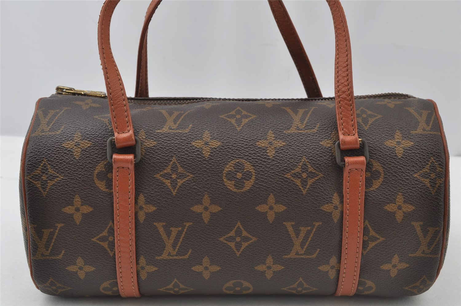 Authentic Louis Vuitton Monogram Papillon 26 Hand Bag Old Model LV 2523J