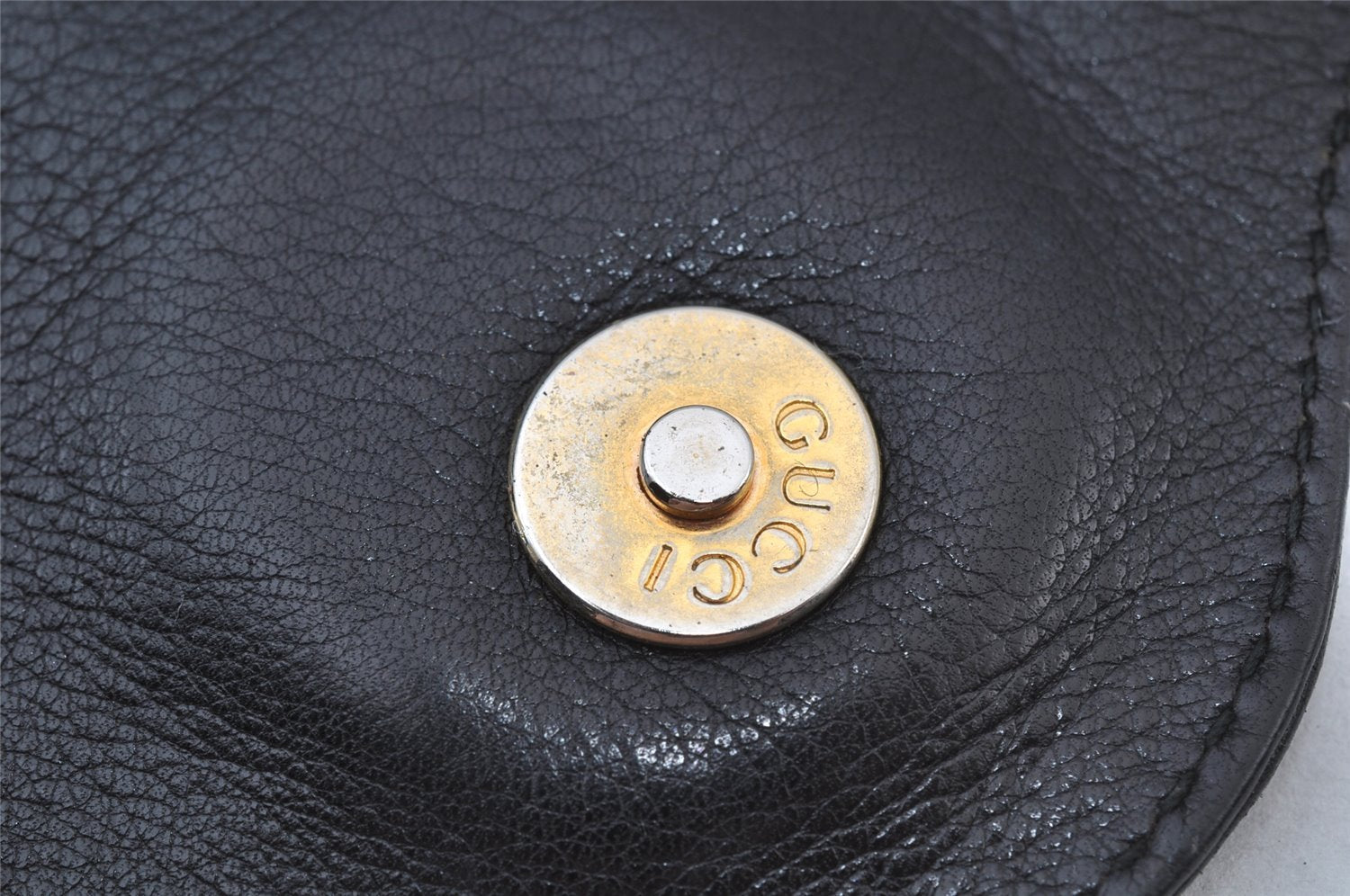 Authentic GUCCI Vintage Shoulder Cross Body Bag Purse Leather Black Junk 2526J