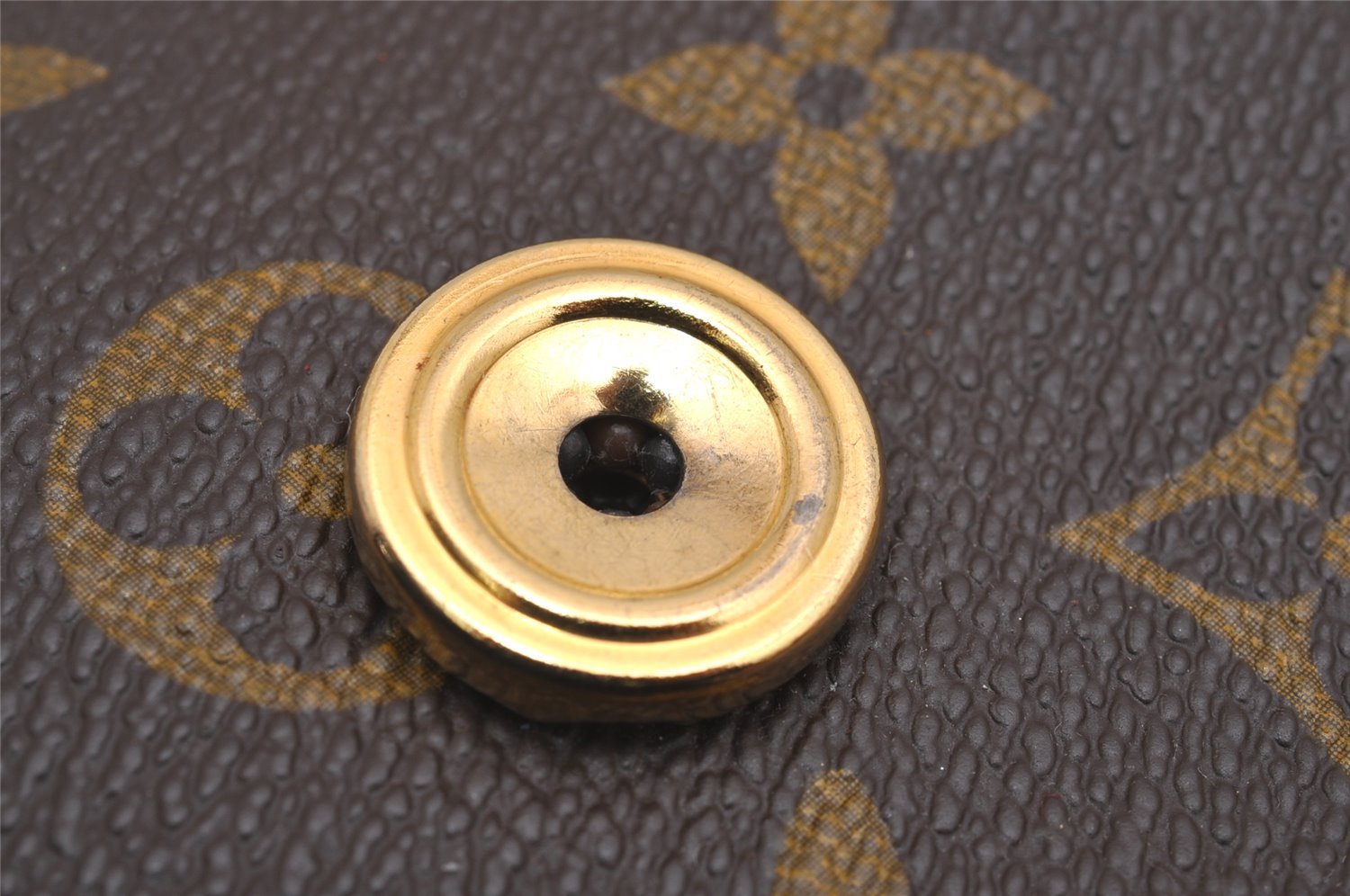 Authentic Louis Vuitton Monogram Saint Cloud MM M51243 Shoulder Cross Bag 2529I