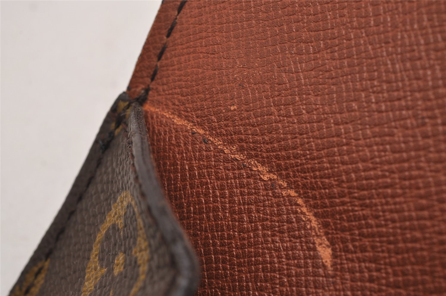 Authentic Louis Vuitton Monogram Saint Cloud MM M51243 Shoulder Cross Bag 2529I