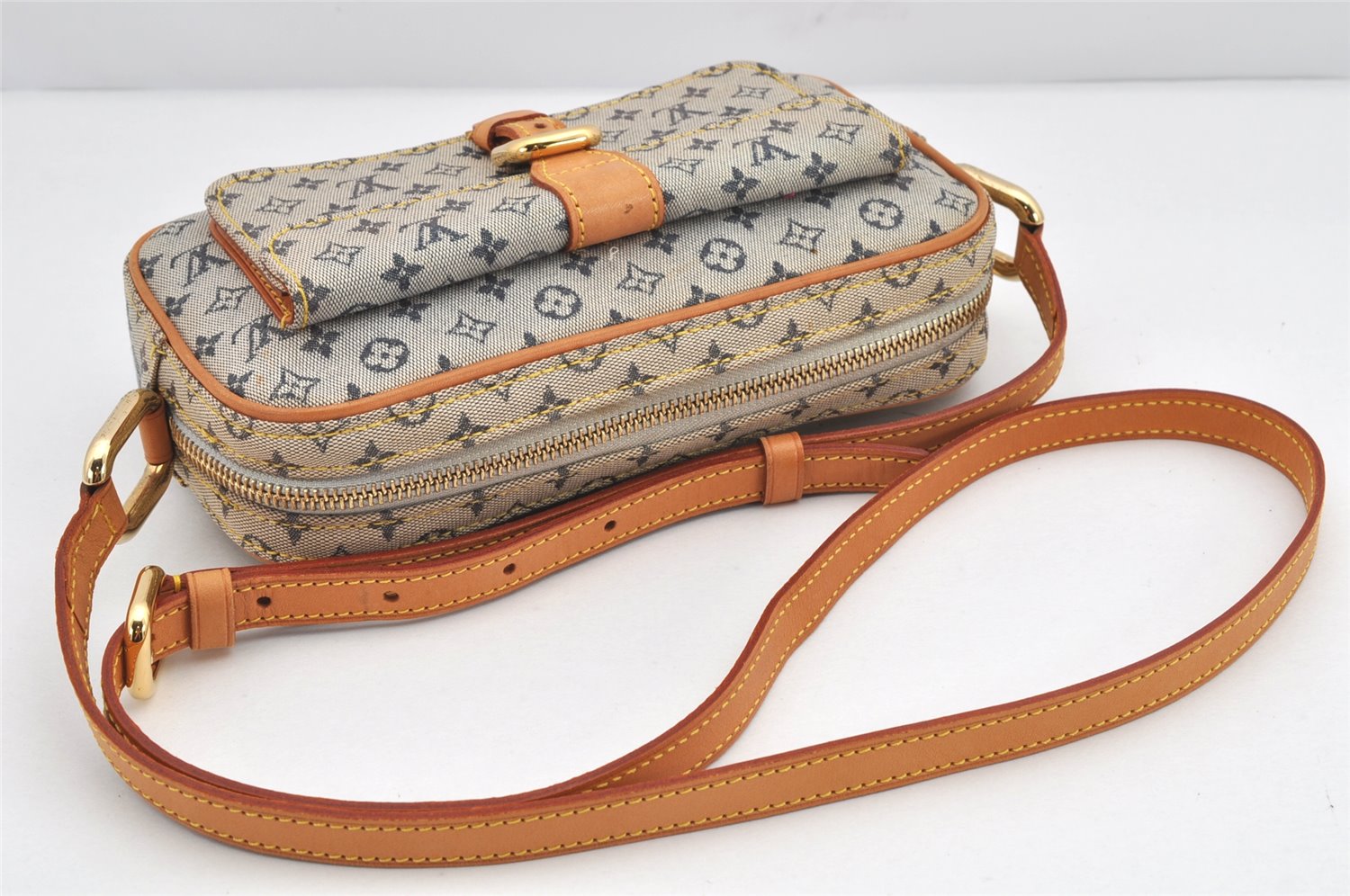 Auth Louis Vuitton Monogram Mini Juliet MM Shoulder Cross Bag M92004 LV 2530K