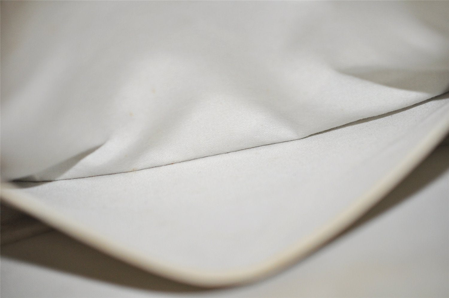 Auth Louis Vuitton Monogram Mini Juliet MM Shoulder Cross Bag M92004 LV 2530K