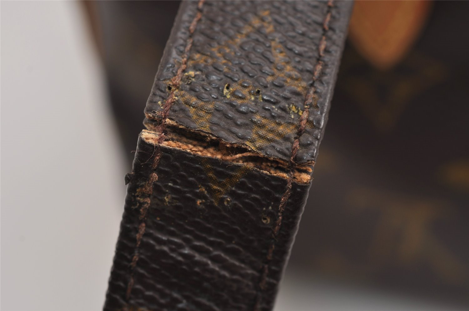 Authentic Louis Vuitton Monogram Nile Shoulder Cross Body Bag M45244 Junk 2533J