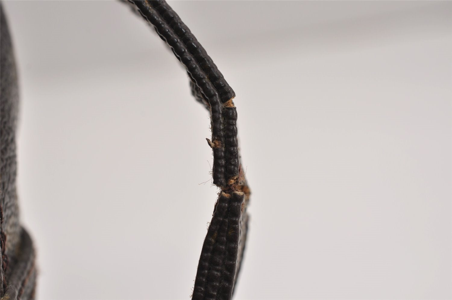 Authentic Louis Vuitton Monogram Nile Shoulder Cross Body Bag M45244 Junk 2533J