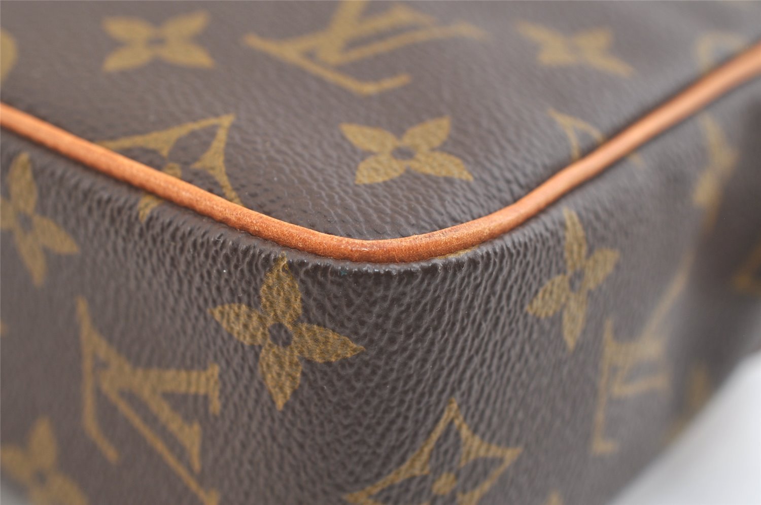 Authentic Louis Vuitton Monogram Compiegne 23 Clutch Hand Bag M51847 LV 2538K