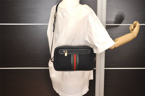 Authentic GUCCI Web Sherry Line Micro GG Canvas Leather Shoulder Bag Black 2539J