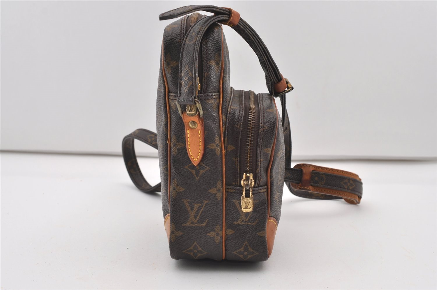 Authentic Louis Vuitton Monogram Amazone Shoulder Cross Body Bag M45236 LV 2540J