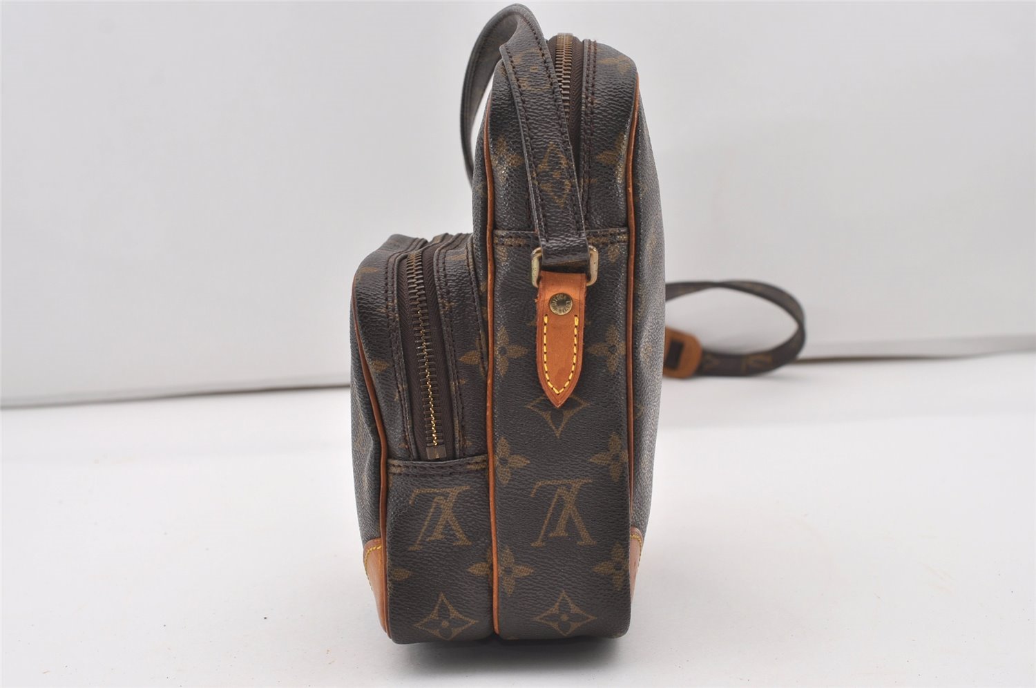 Authentic Louis Vuitton Monogram Amazone Shoulder Cross Body Bag M45236 LV 2540J