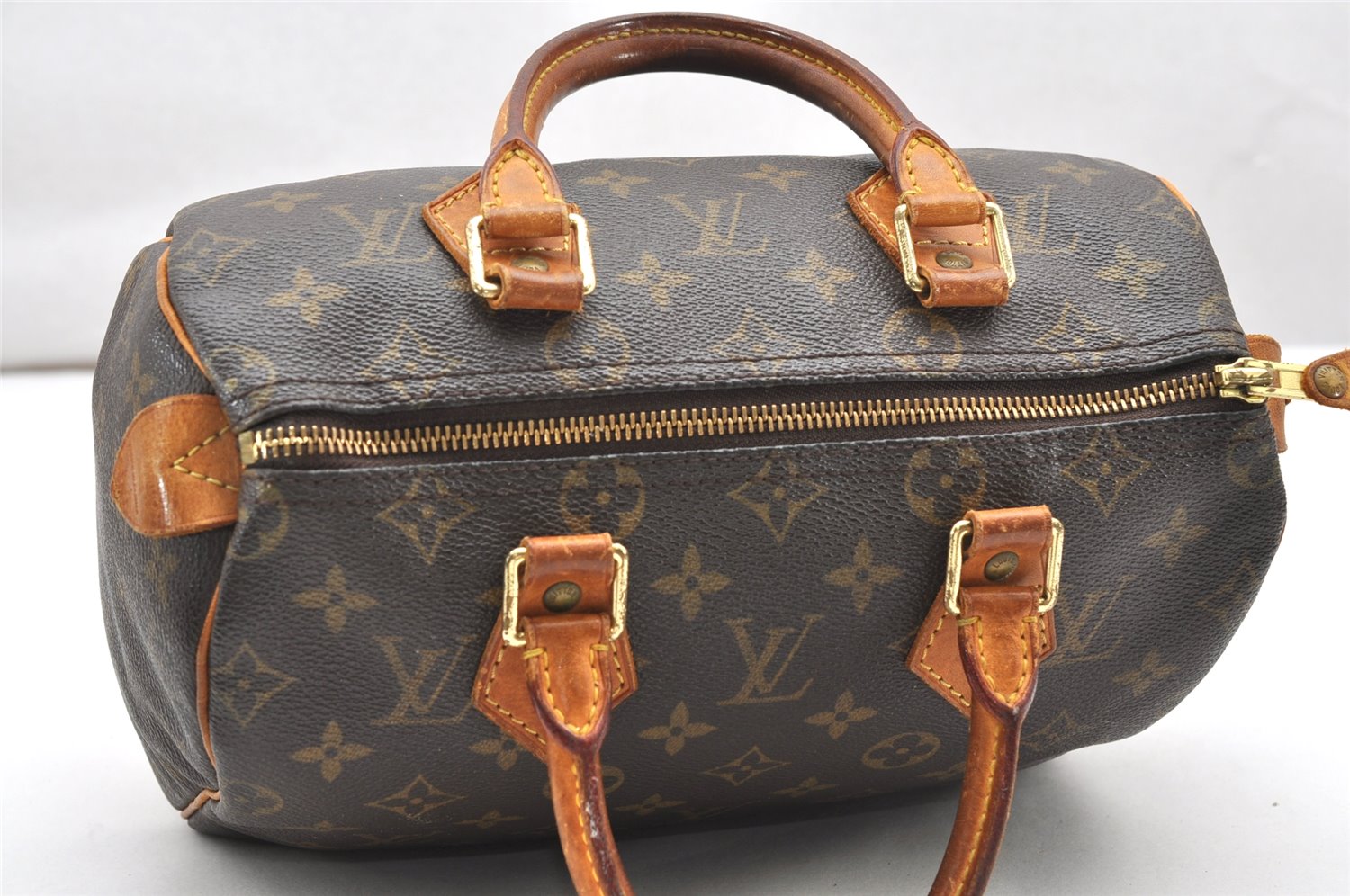 Authentic Louis Vuitton Monogram Speedy 25 Boston Hand Bag M41528 LV 2542K