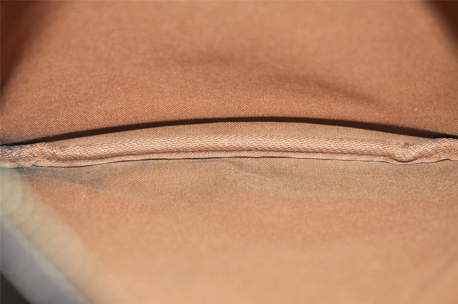 Auth Louis Vuitton Monogram Pochette Bosphore Shoulder Cross Bag M40044 LV 2543K