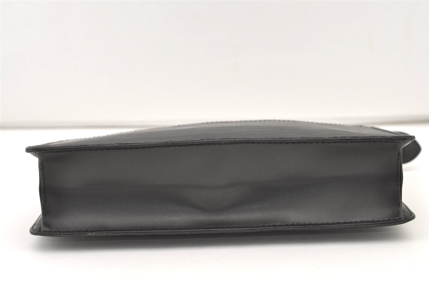 Authentic Louis Vuitton Epi Pochette Homme Clutch Hand Bag Black M52522 LV 2544J