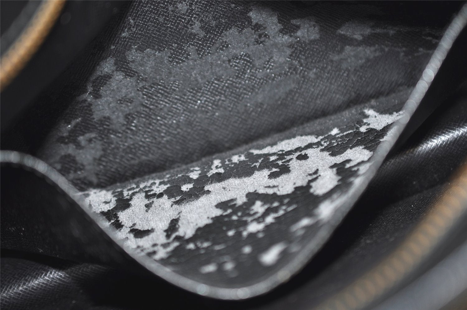 Authentic Louis Vuitton Epi Pochette Homme Clutch Hand Bag Black M52522 LV 2544J