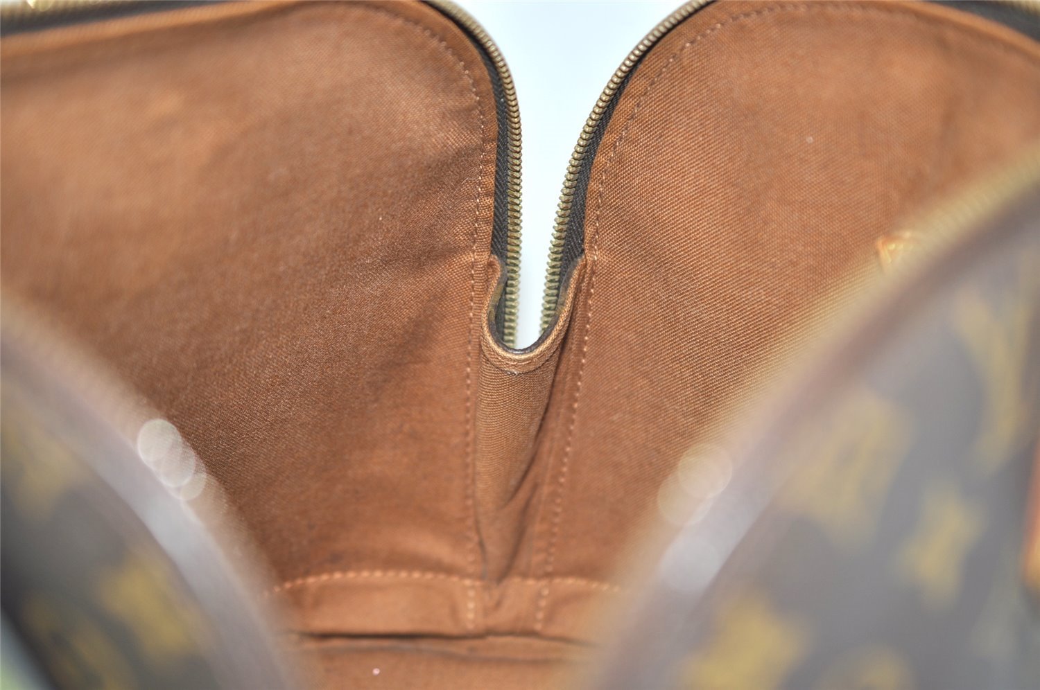 Authentic Louis Vuitton Monogram Alma Hand Bag Purse M51130 LV 2545J