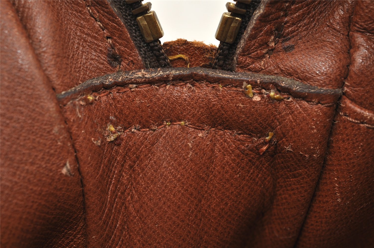 Authentic Louis Vuitton Monogram Compiegne 23 Clutch Hand Bag M51847 LV 2551I