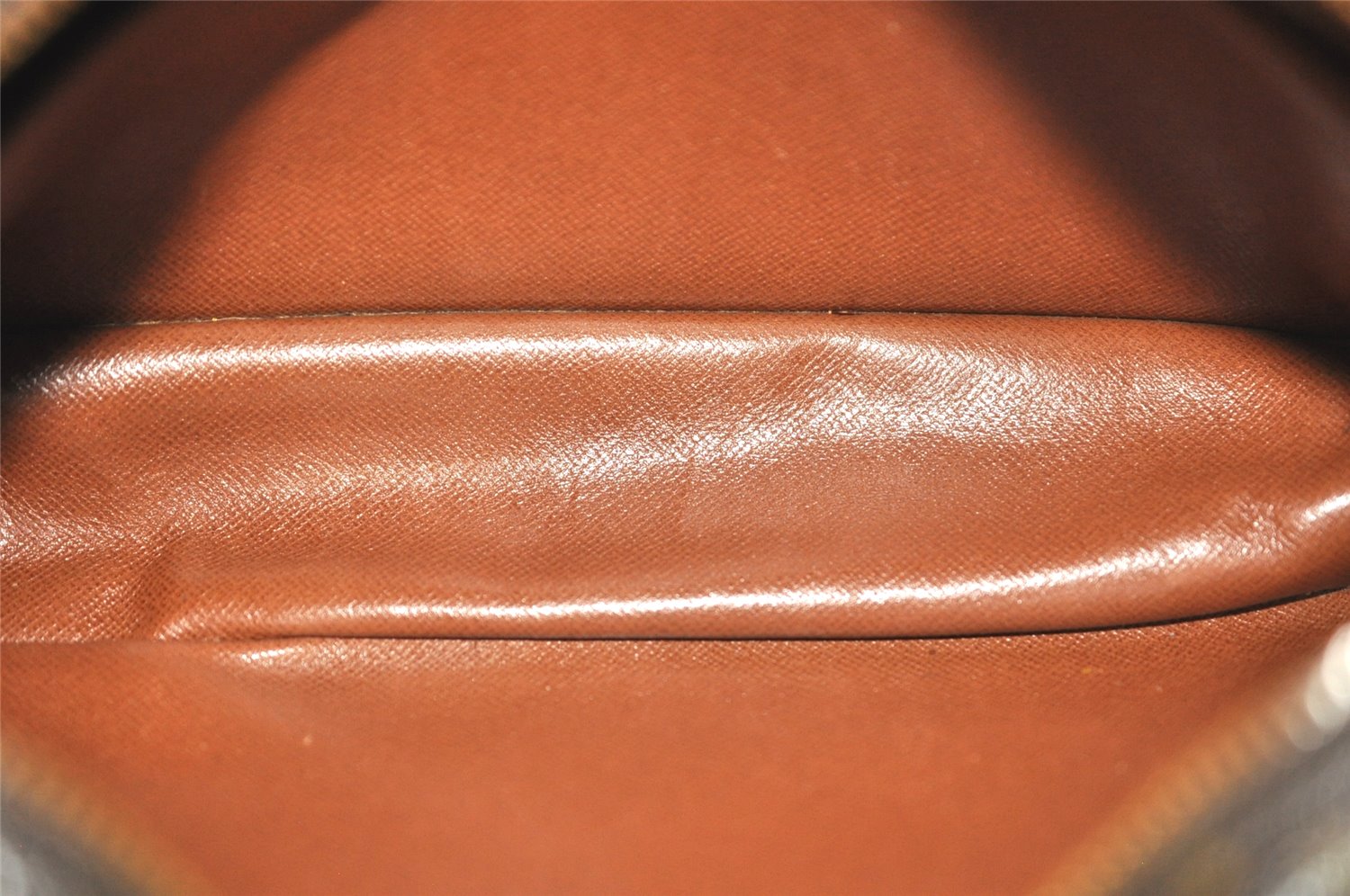 Authentic Louis Vuitton Monogram Compiegne 23 Clutch Hand Bag M51847 LV 2551K