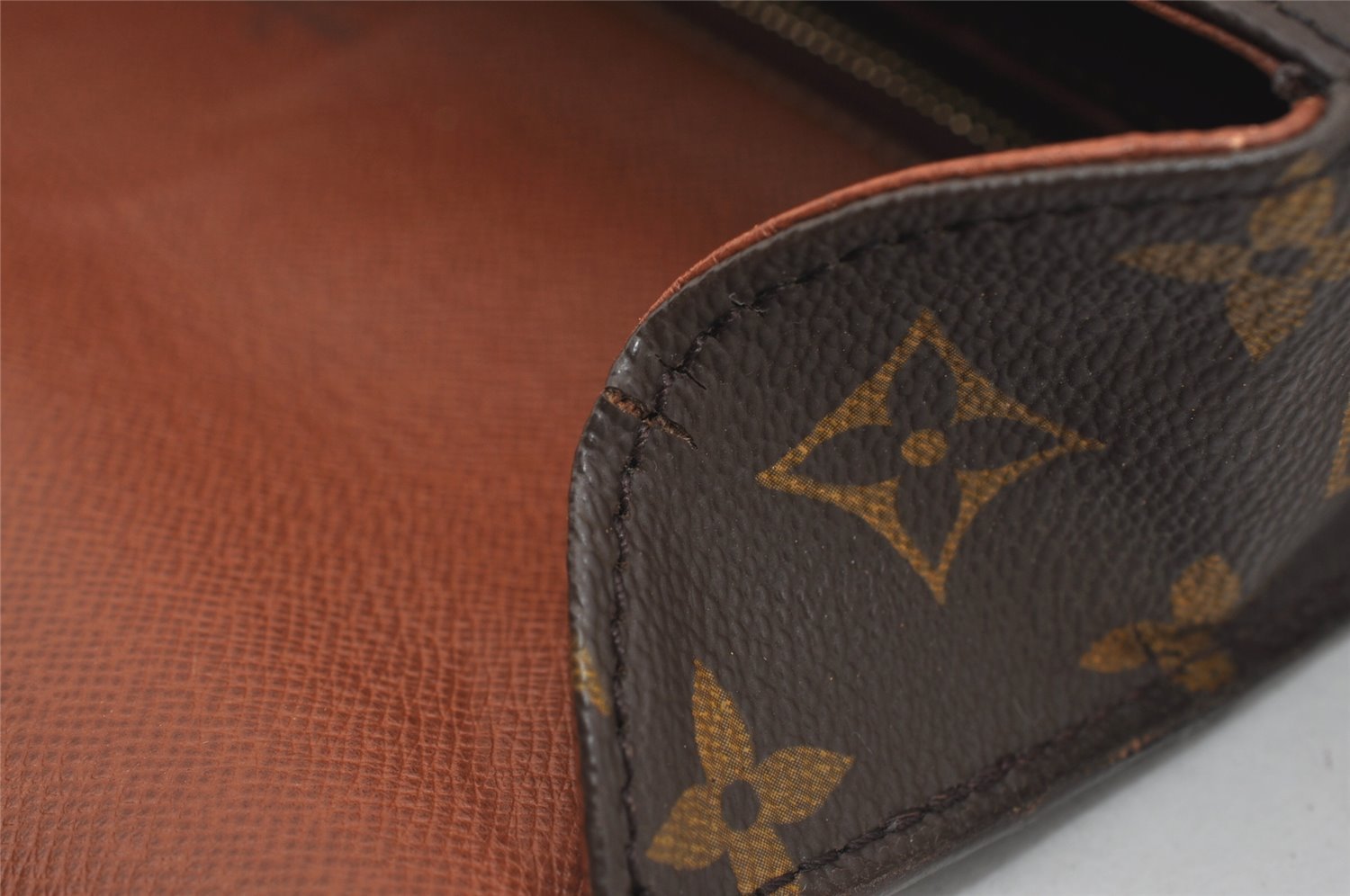 Authentic Louis Vuitton Monogram Saint Cloud GM M51242 Shoulder Cross Bag 2555I