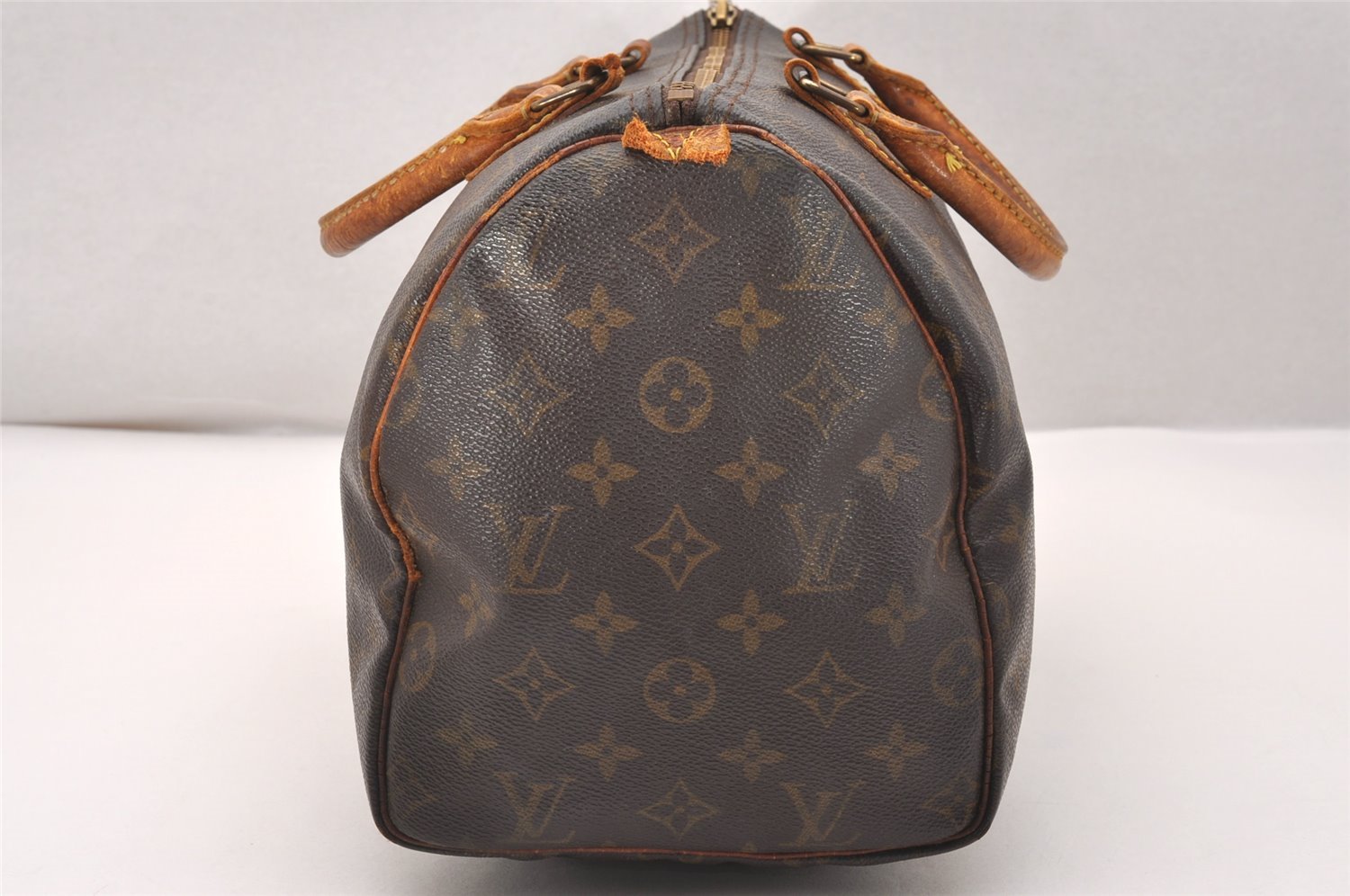 Authentic Louis Vuitton Monogram Speedy 30 Hand Boston Bag M41526 LV 2559J