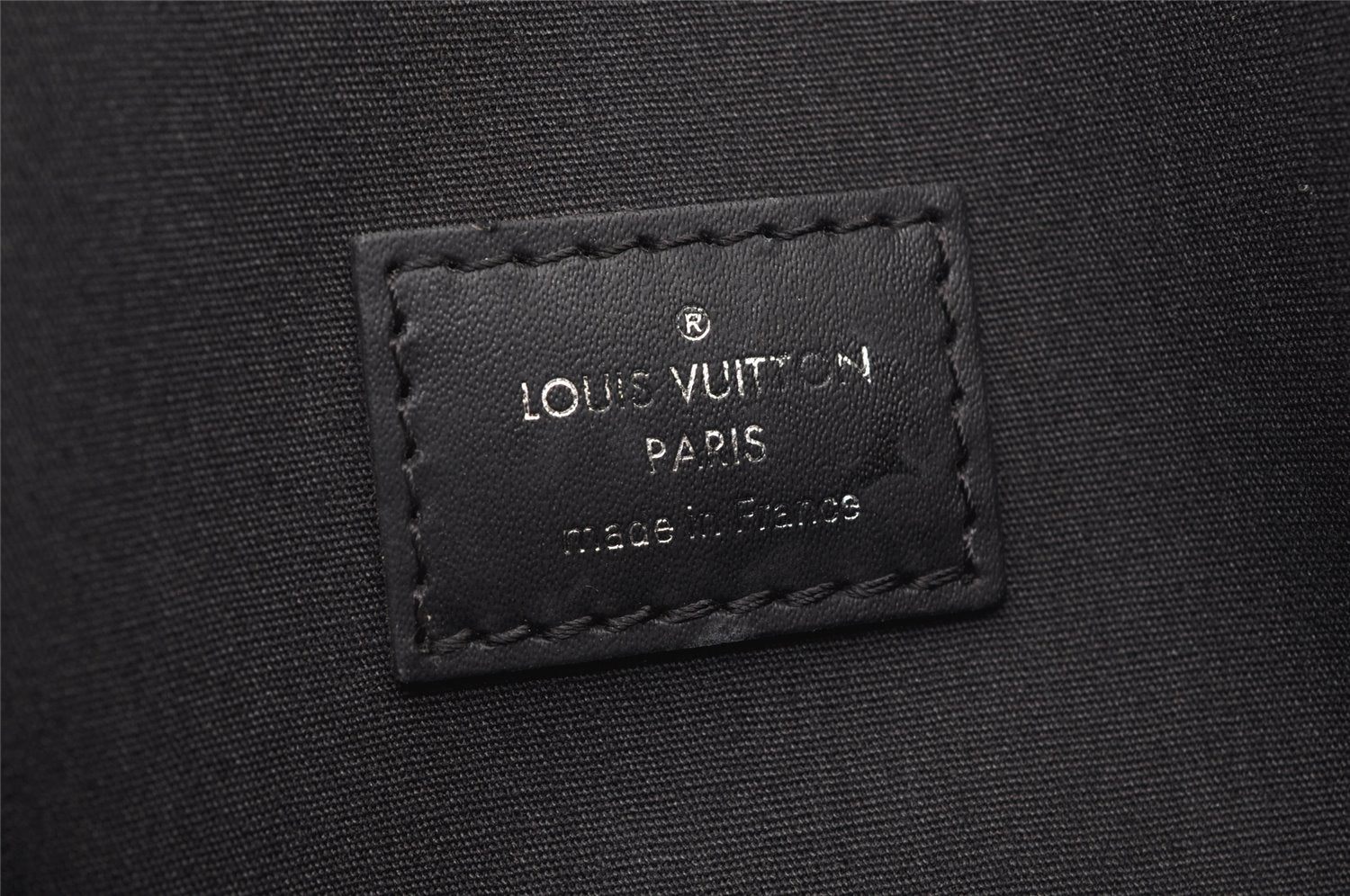 Authentic Louis Vuitton Epi Madeleine PM Shoulder Bag Black M59332 LV 2559K