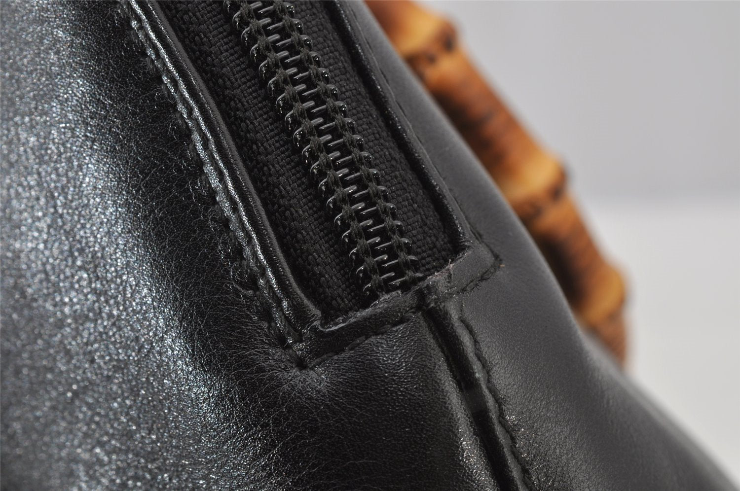 Authentic GUCCI Bamboo 2way Hand Shoulder Cross Body Bag Leather Black 2560J