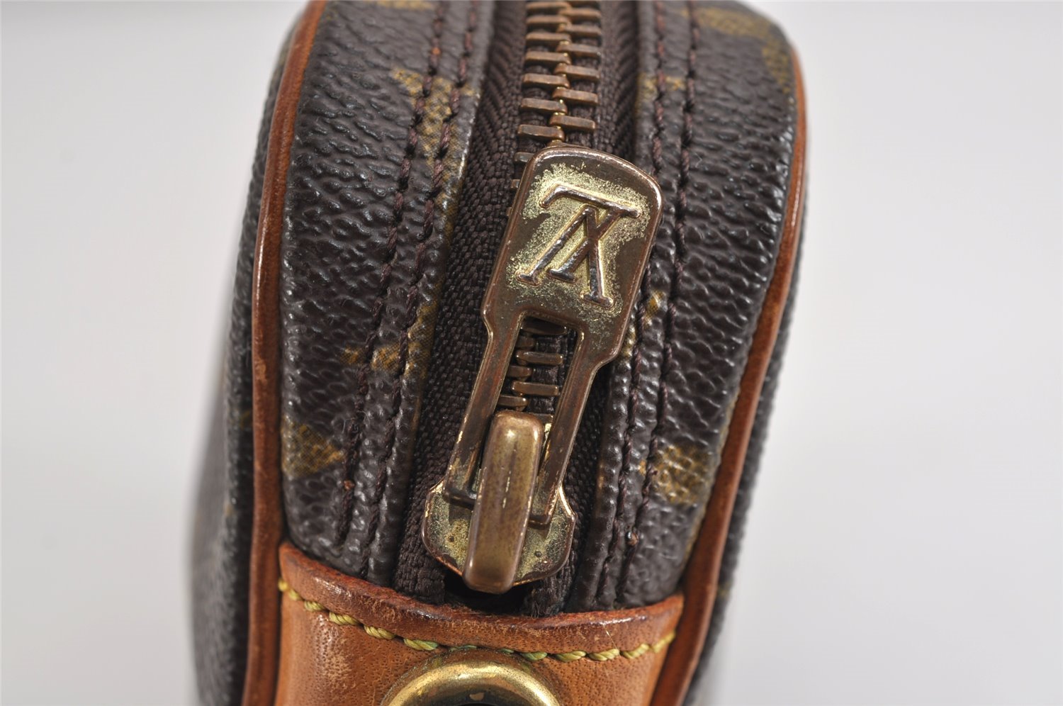 Authentic Louis Vuitton Monogram Marly Dragonne PM M51827 Clutch Hand Bag 2561J