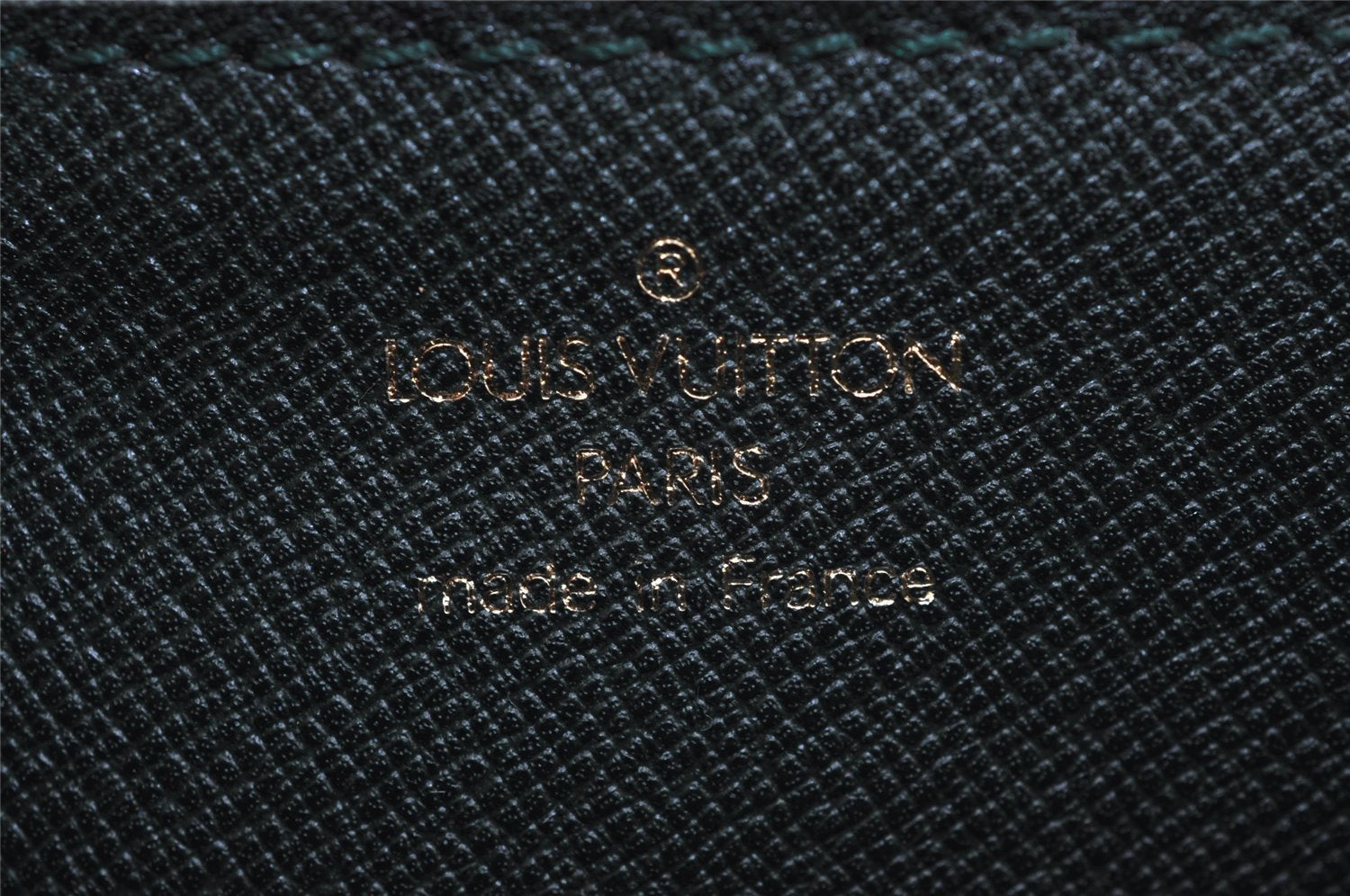 Authentic Louis Vuitton Epi Sellier Dragonne Clutch Bag Brown M52618 LV 2562J