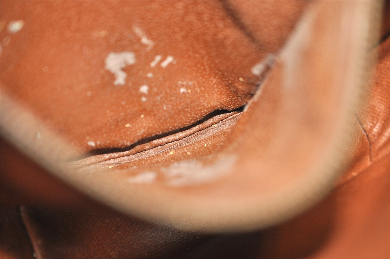 Authentic Louis Vuitton Monogram Chantilly MM Shoulder Cross Bag M51233 LV 2563I