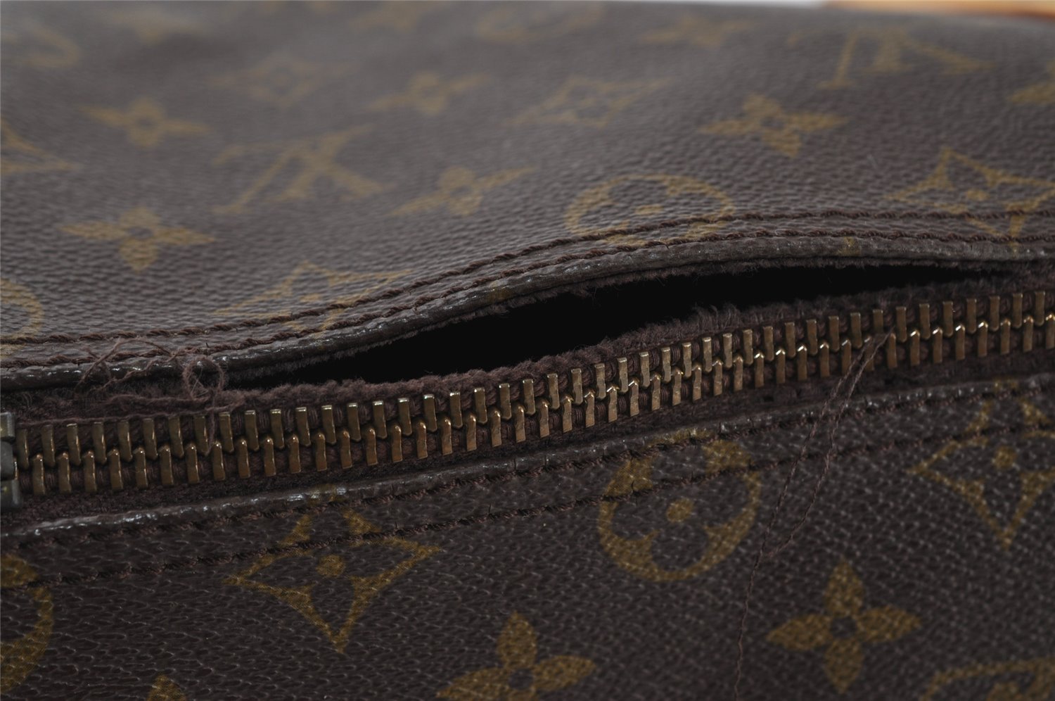 Authentic Louis Vuitton Monogram Keepall 50 Boston Bag Old Model Junk 2564I