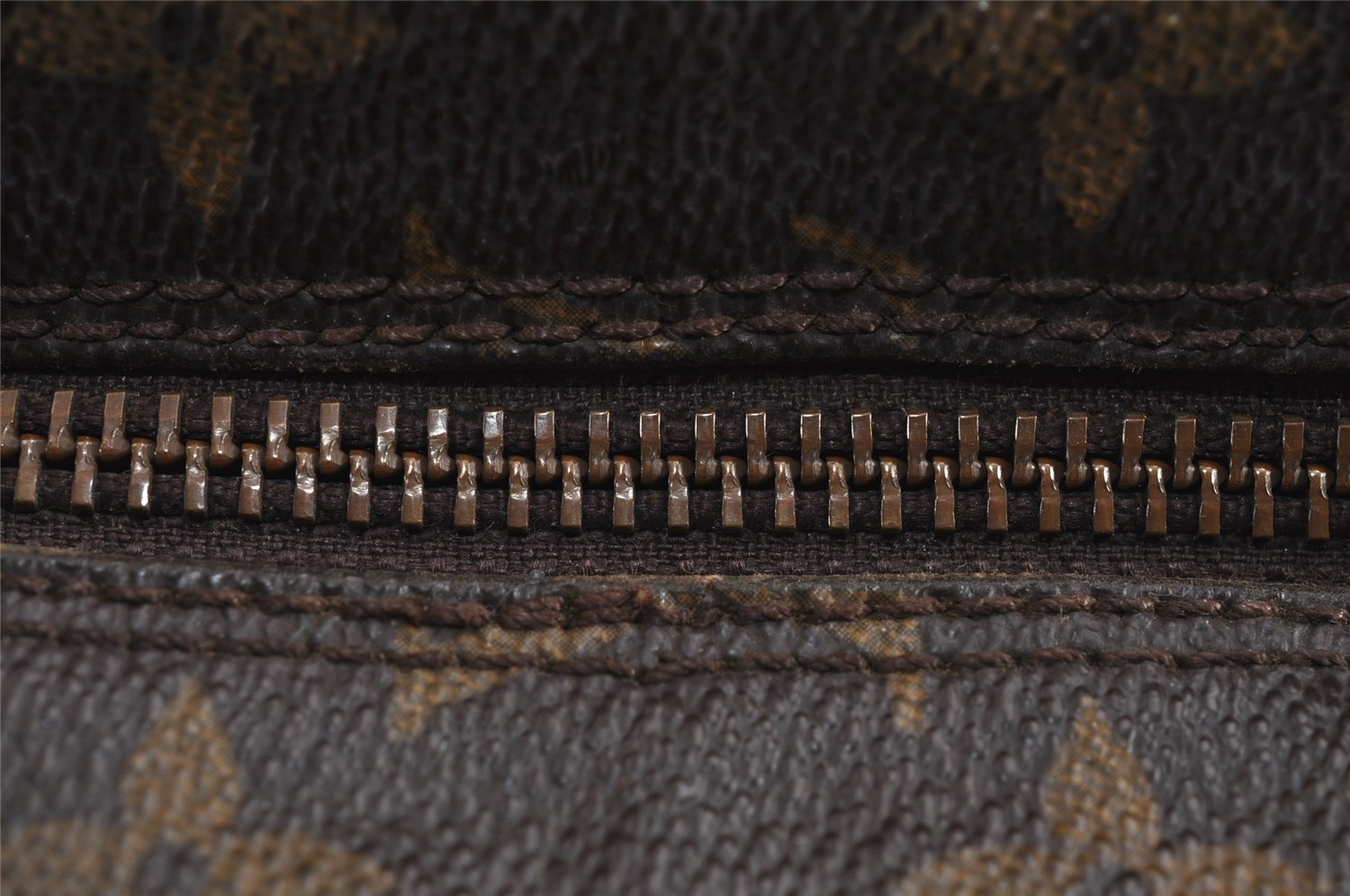 Authentic Louis Vuitton Monogram Compiegne 28 Clutch Hand Bag M51845 Junk 2565J