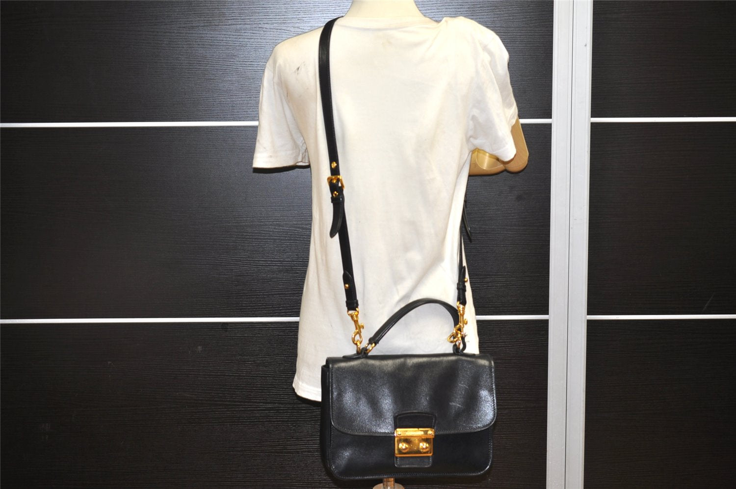 Authentic MIU MIU Vintage Leather 2Way Shoulder Hand Bag Purse Black 2565K