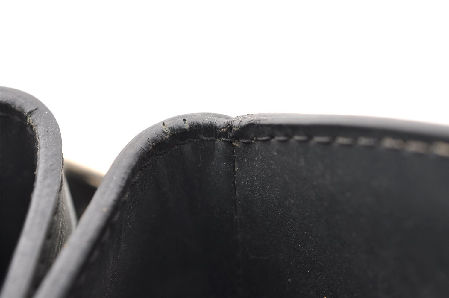 Authentic Louis Vuitton Epi Passy GM Shoulder Hand Bag Black M59252 LV 2566I