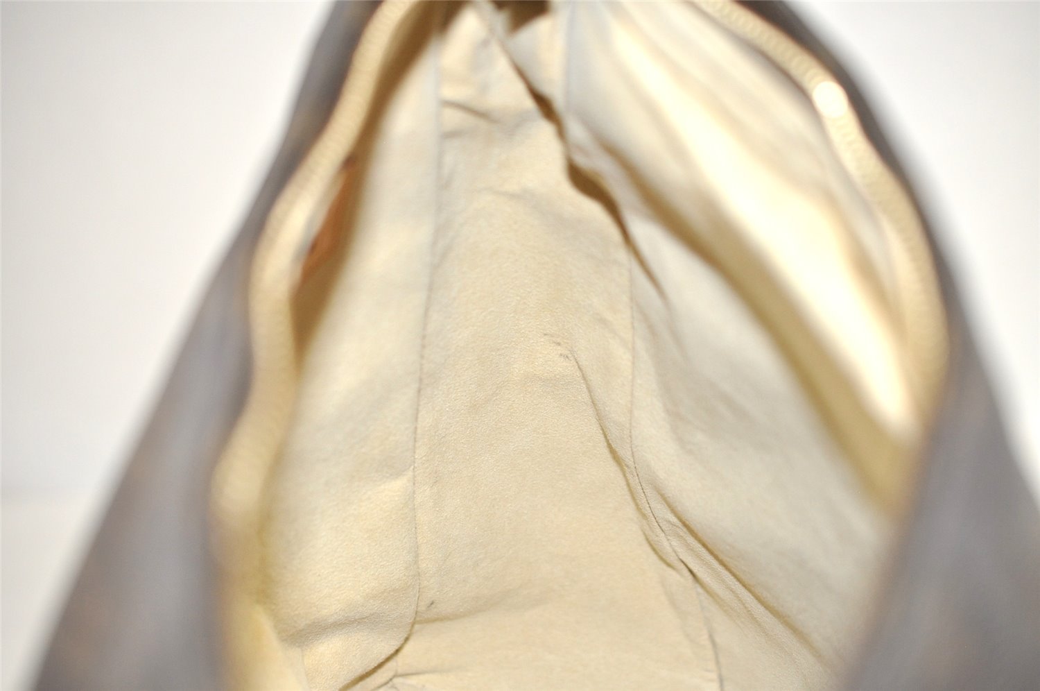 Authentic Louis Vuitton Monogram Looping GM Shoulder Bag M51145 LV 2566J