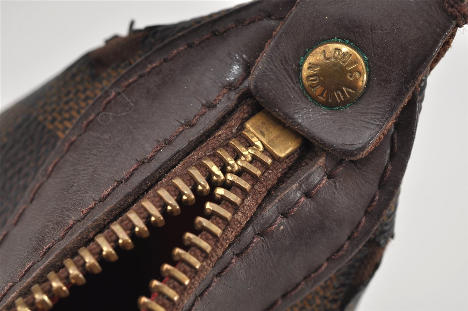 Authentic Louis Vuitton Damier Illovo MM Shoulder Hand Bag N51995 LV Junk 2569I