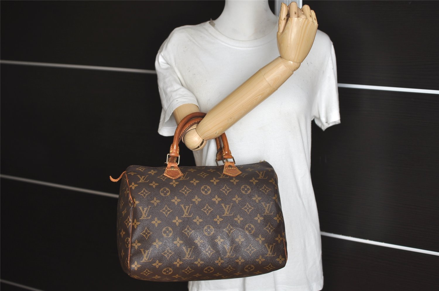 Authentic Louis Vuitton Monogram Speedy 30 Hand Boston Bag M41526 Junk 2571J