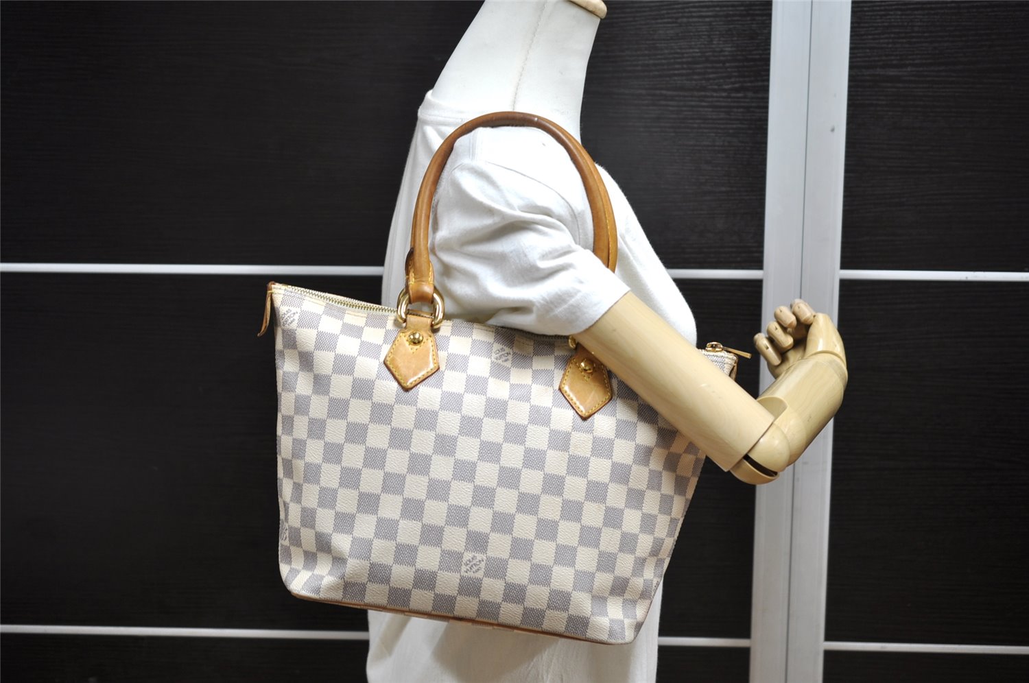 Authentic Louis Vuitton Damier Azur Saleya PM Shoulder Tote Bag N51186 LV 2571K