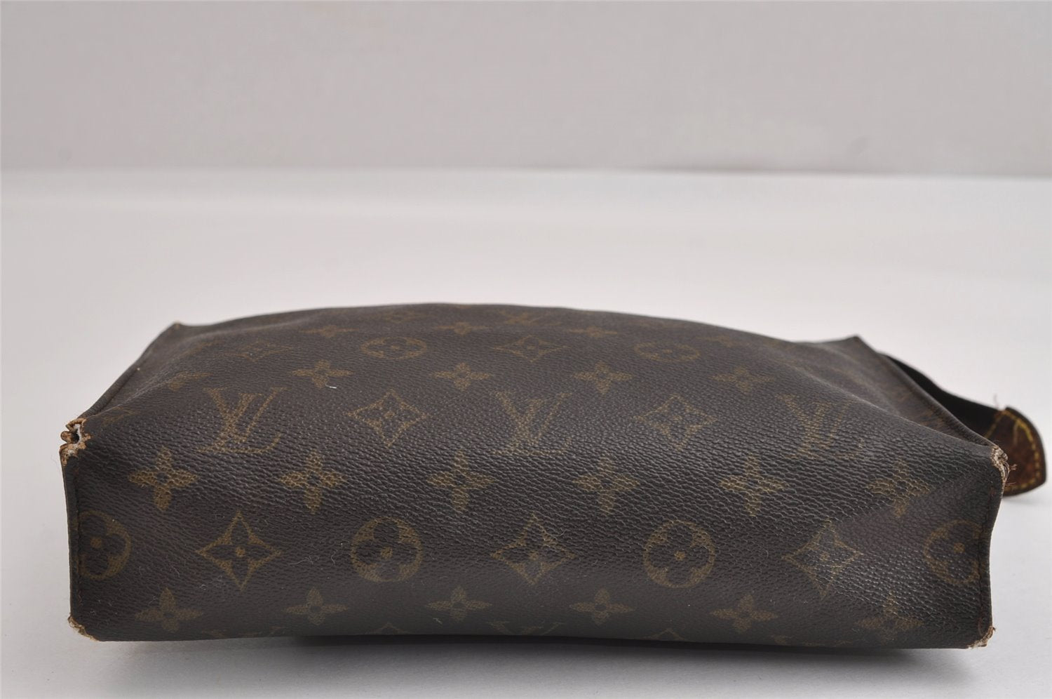 Authentic Louis Vuitton Monogram Poche Toilette 26 M47542 Pouch Junk 2572J