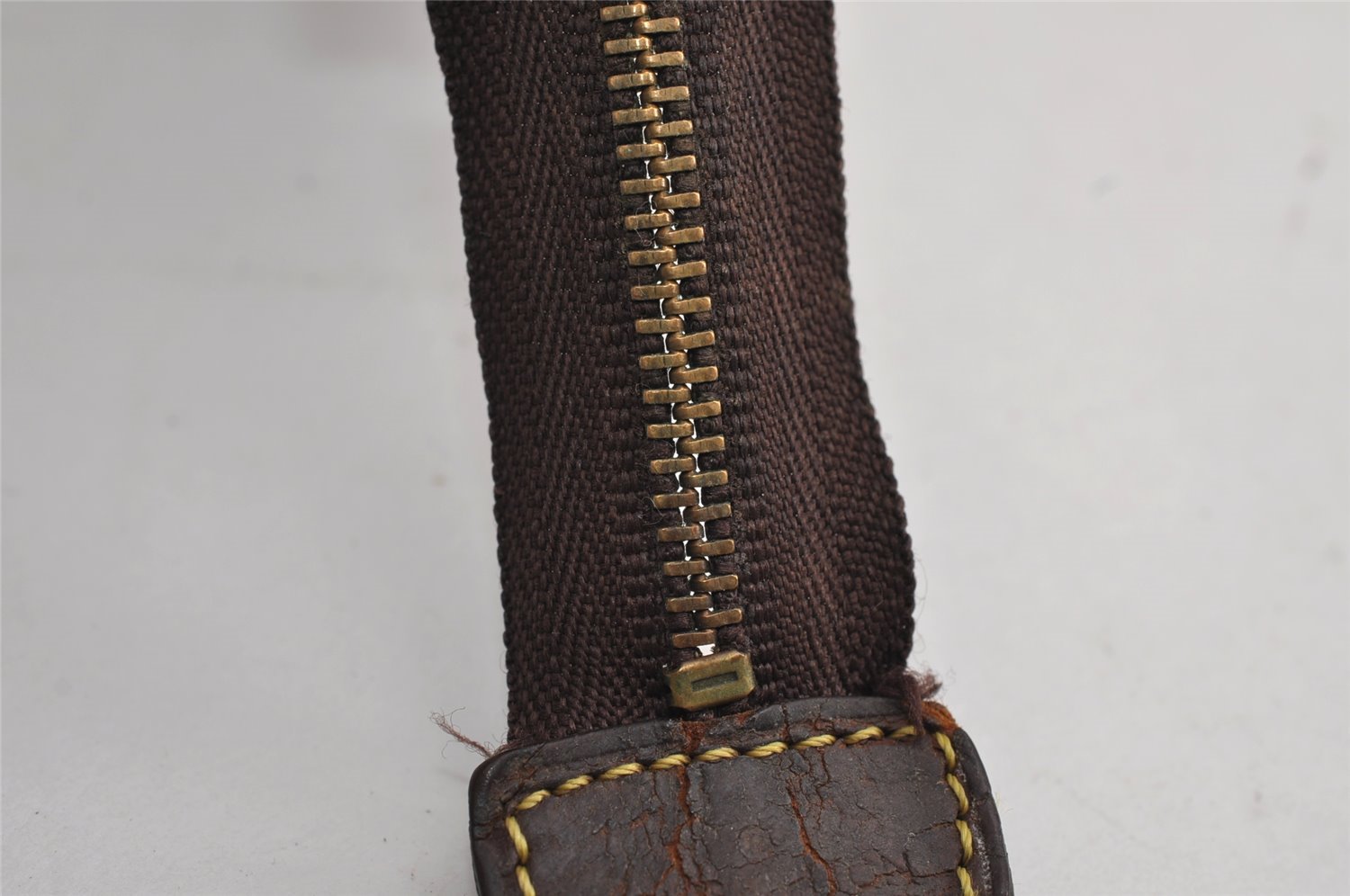 Authentic Louis Vuitton Monogram Poche Toilette 26 M47542 Pouch Junk 2572J