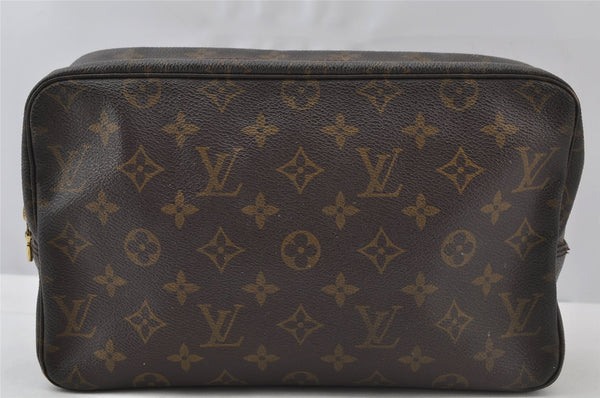 Auth Louis Vuitton Monogram Trousse Toilette 28 Clutch Hand Bag M47522 LV 2573J