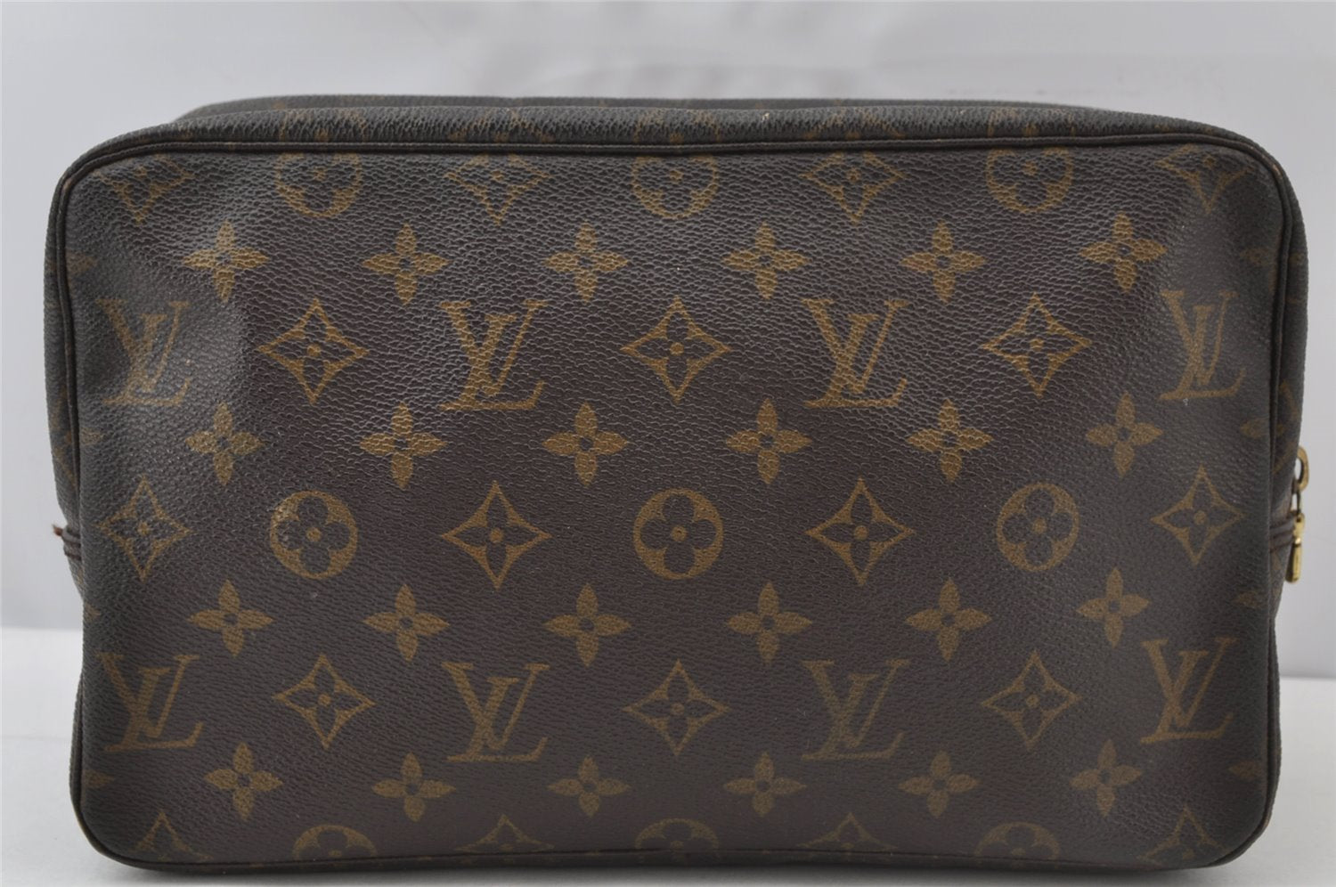 Auth Louis Vuitton Monogram Trousse Toilette 28 Clutch Hand Bag M47522 LV 2573J