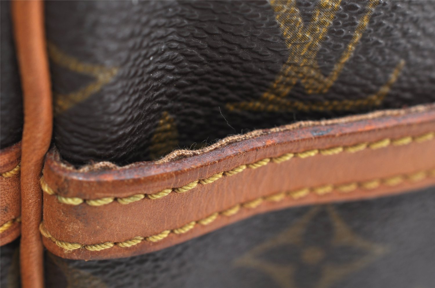 Authentic Louis Vuitton Monogram Compiegne 23 Clutch Hand Bag M51847 LV 2573K