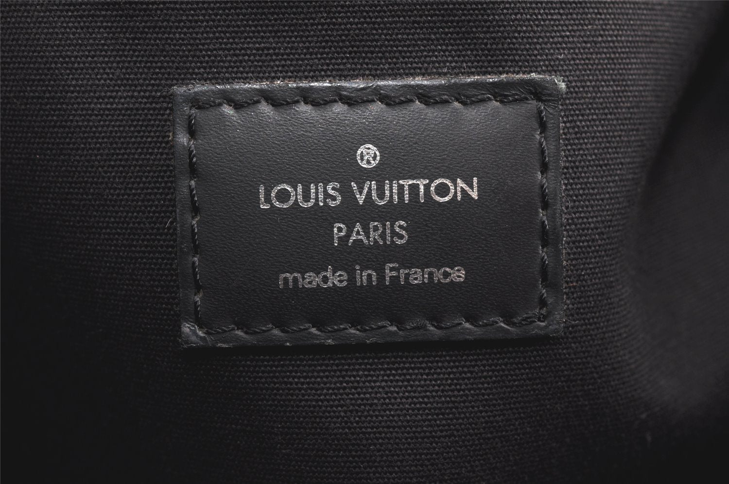 Authentic Louis Vuitton Epi Passy GM Shoulder Hand Bag Black M59252 LV 2576K