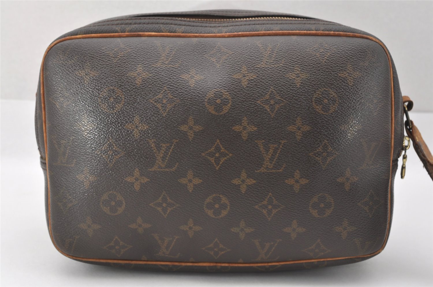 Authentic Louis Vuitton Monogram Reporter PM Shoulder Bag M45254 Junk 2577J