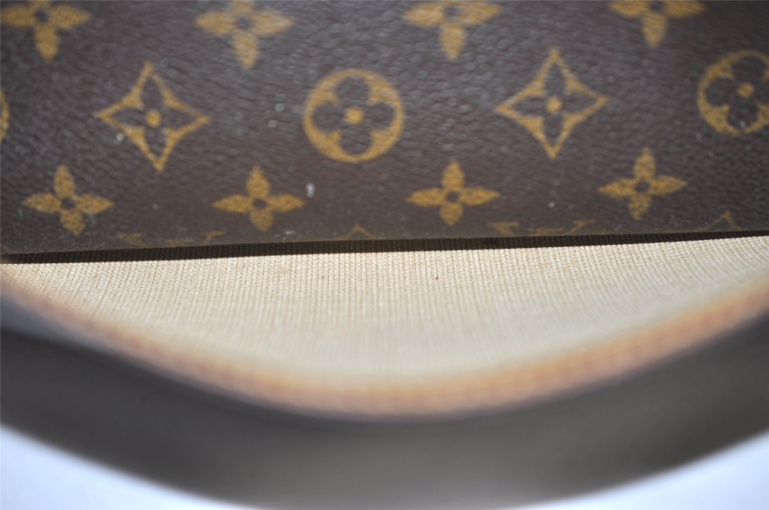 Authentic Louis Vuitton Monogram Reporter PM Shoulder Bag M45254 Junk 2577J