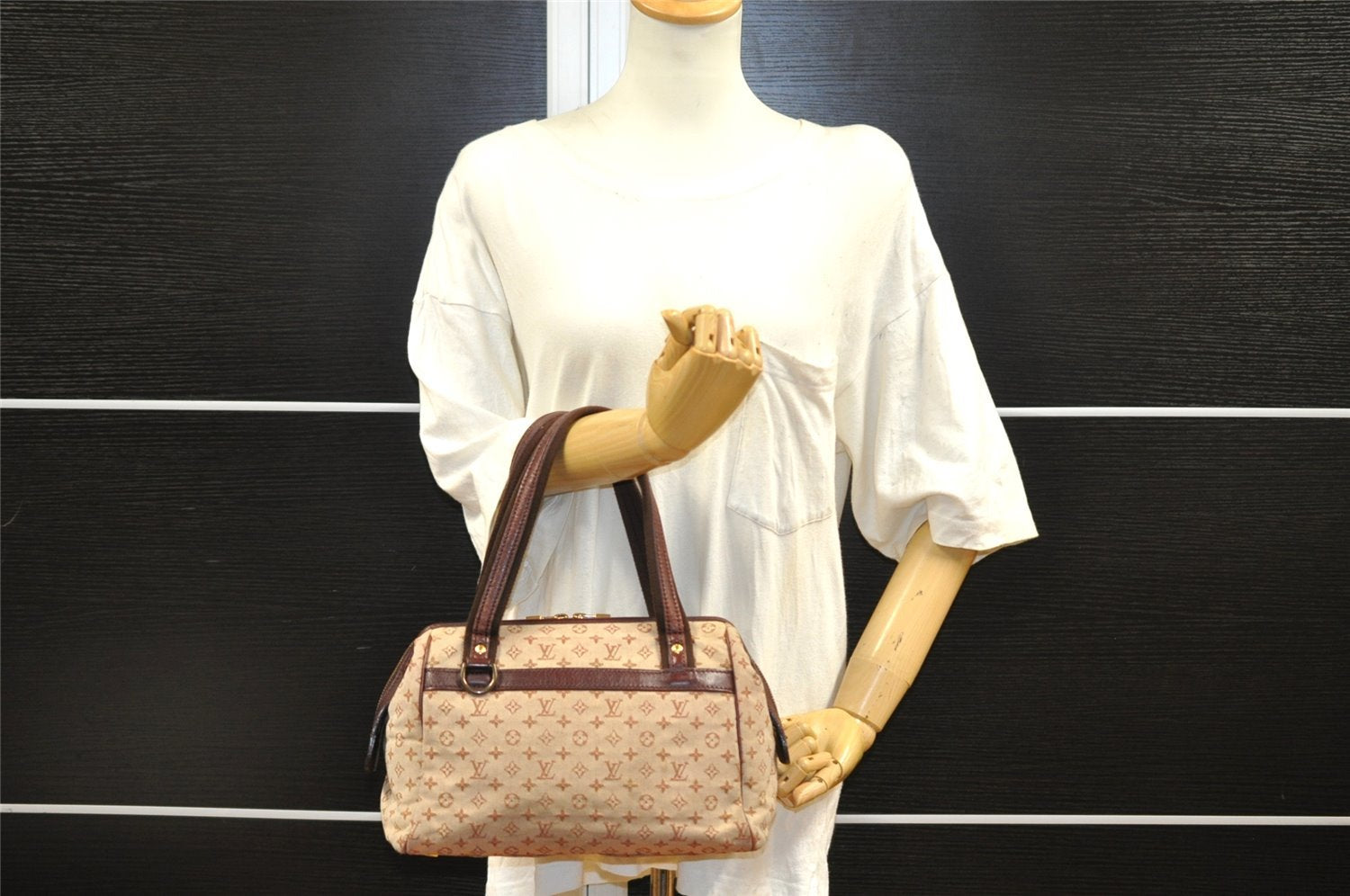 Authentic Louis Vuitton Monogram Mini Josephine PM Hand Bag Pink M92216 LV 2584I