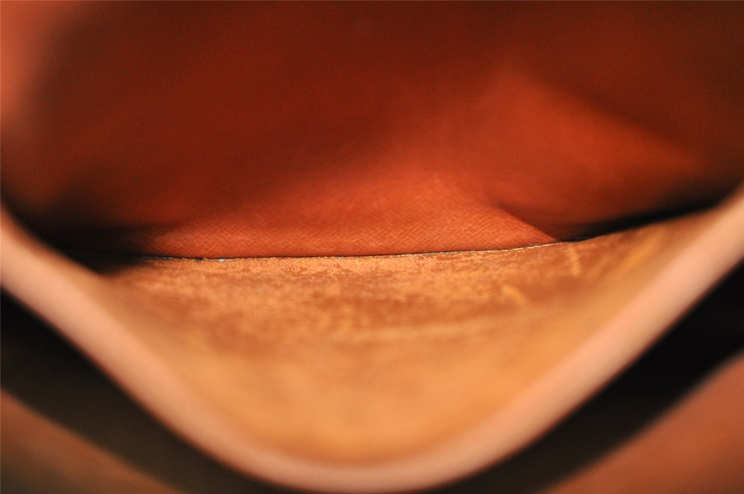 Authentic Louis Vuitton Monogram Danube Shoulder Cross Body Bag M45266 LV 2585I