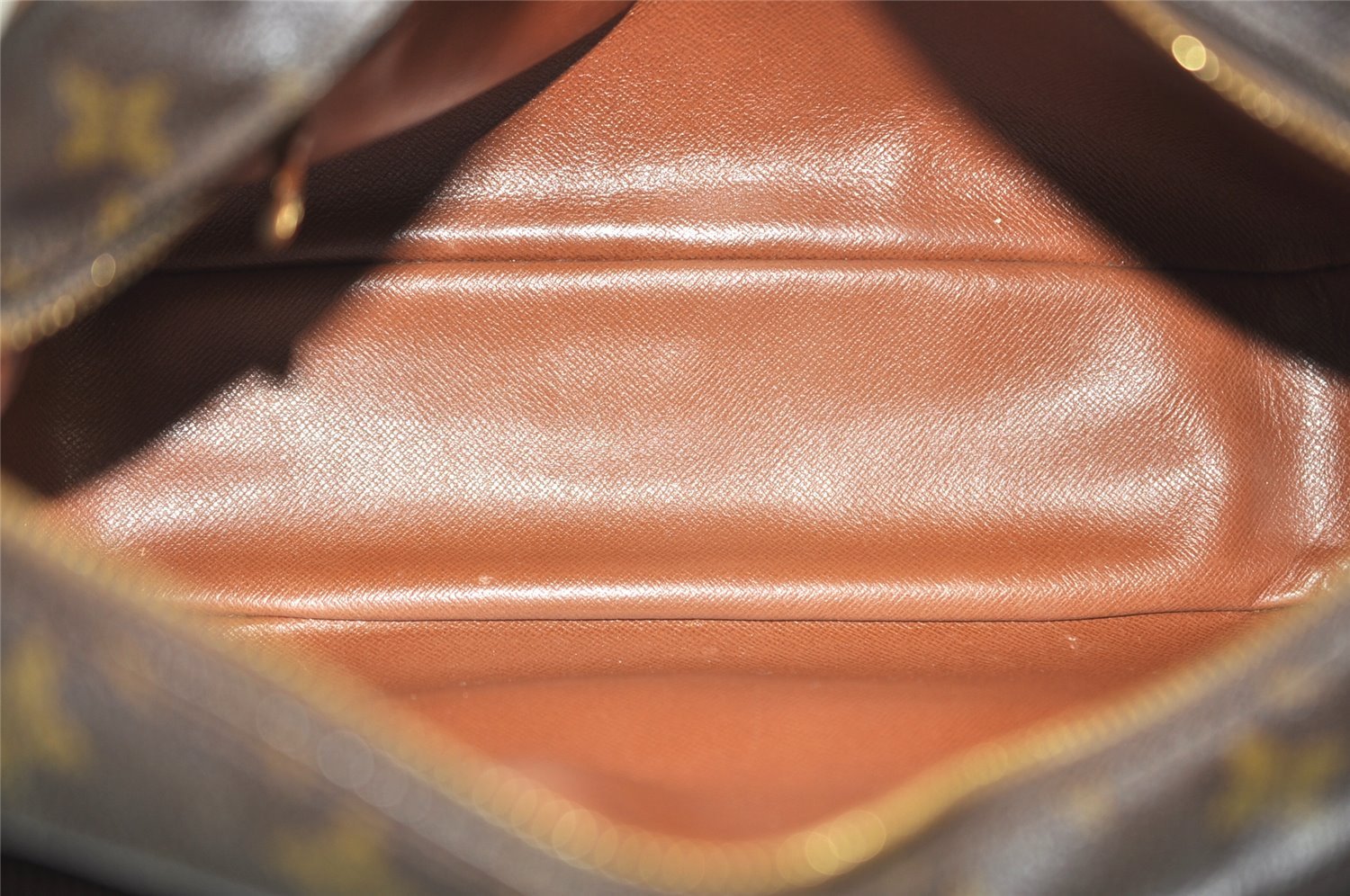 Authentic Louis Vuitton Monogram Nile Shoulder Cross Body Bag M45244 LV 2586I