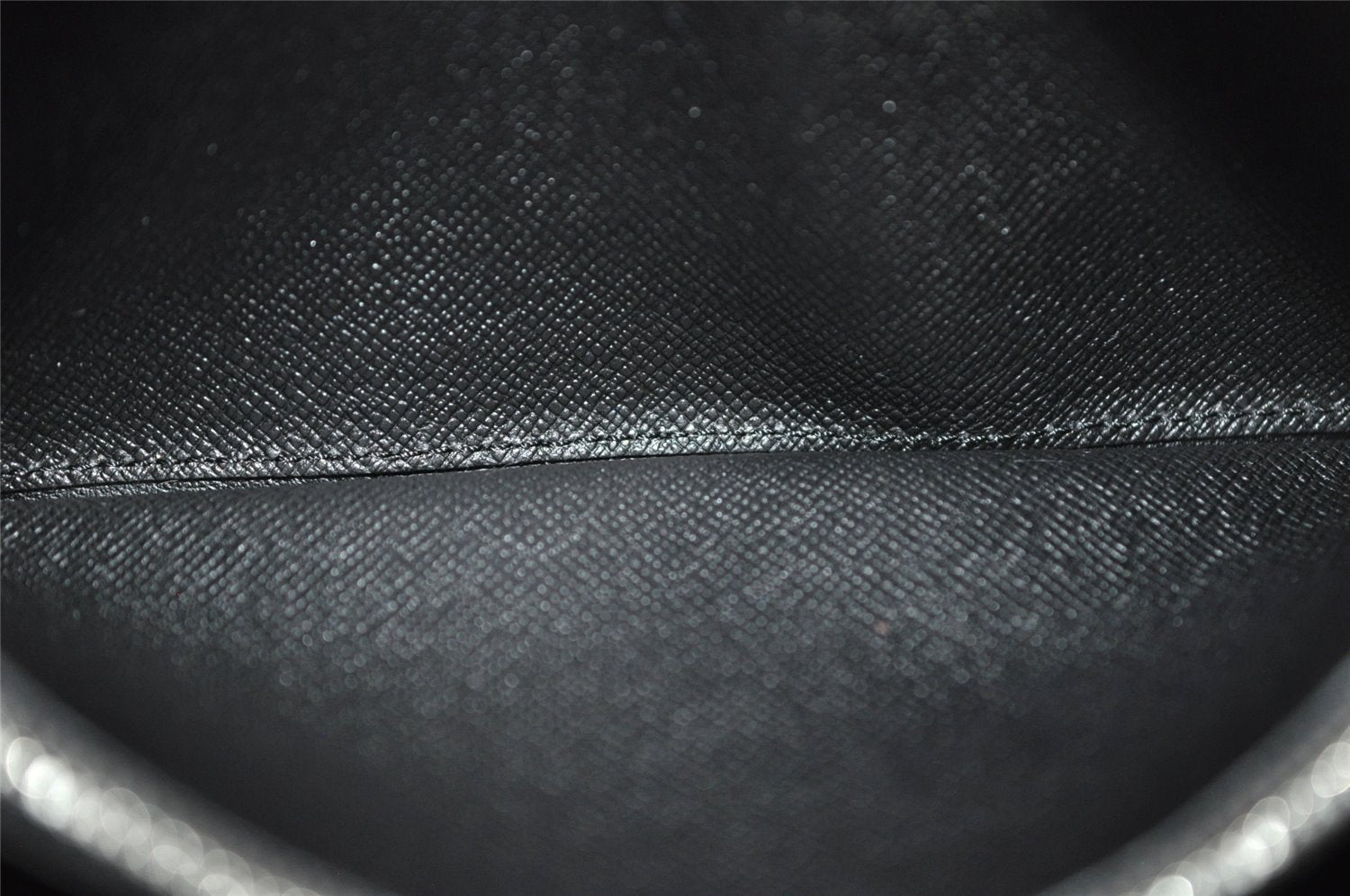 Authentic Louis Vuitton Damier Graphite Zippy Wallet Vertical N63095 LV 2587K