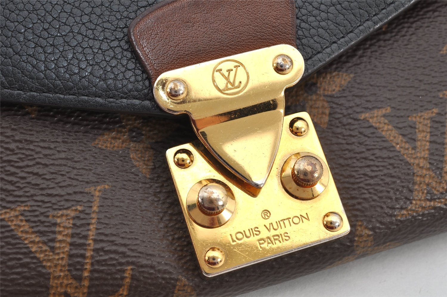 Authentic Louis Vuitton Monogram Portefeuille Pallas Wallet M58415 Black 2588K