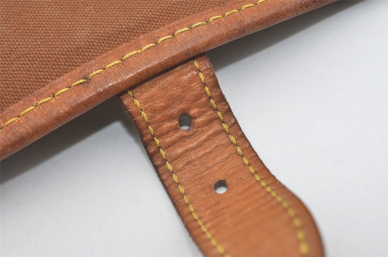 Authentic Louis Vuitton Monogram Gibeciere GM Shoulder Cross Bag M42246 LV 2589I