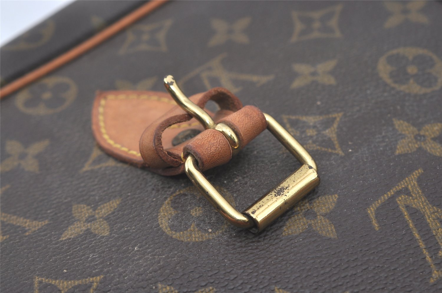 Authentic Louis Vuitton Monogram Gibeciere GM Shoulder Cross Bag M42246 LV 2589I